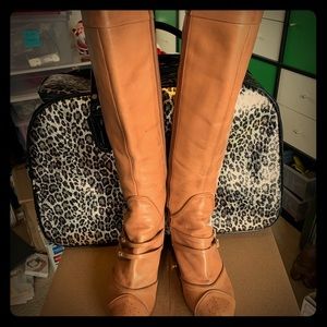 Le Due knee high Italian leather boots size 10